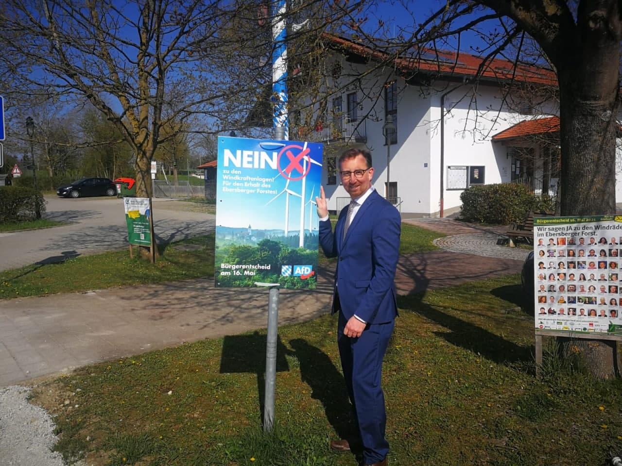NEIN zu Windkraftanlagen im Ebersberger Forst!