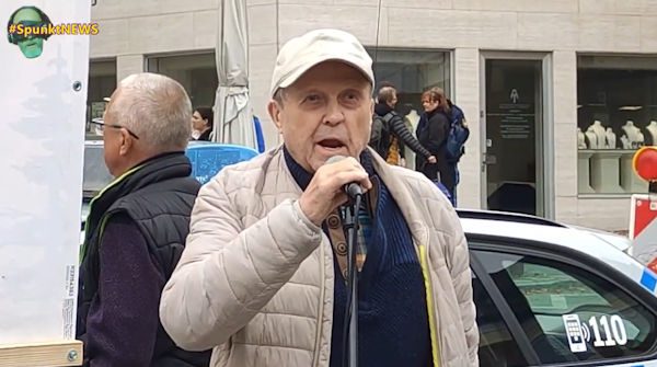 Rede von Manfred Schmidt beim Bürgerprotest gegen Windräder im Ebersberger Forst